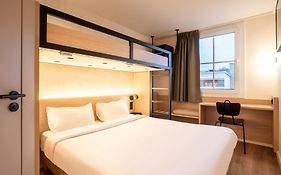 Kyriad Eco - Suresnes - La Defense